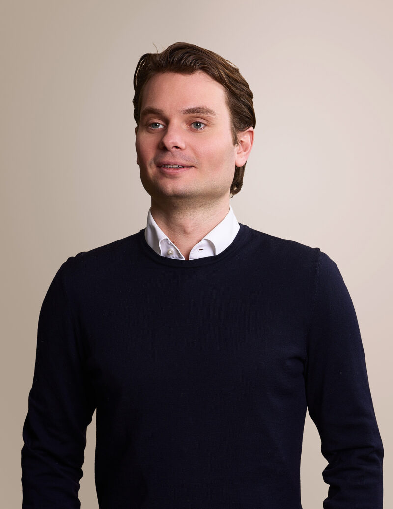 marc_nielen-schuman12057fem_schook