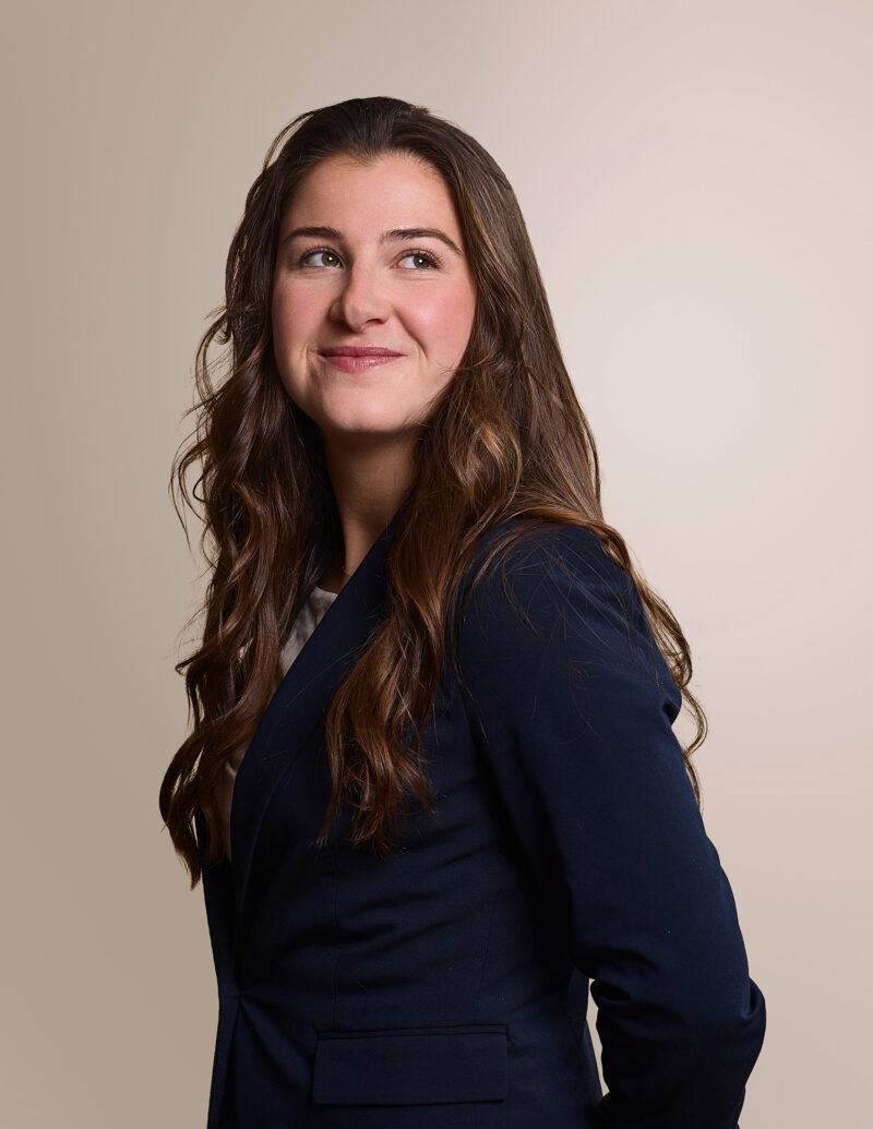 nicola_nielen-schuman11459fem_schook