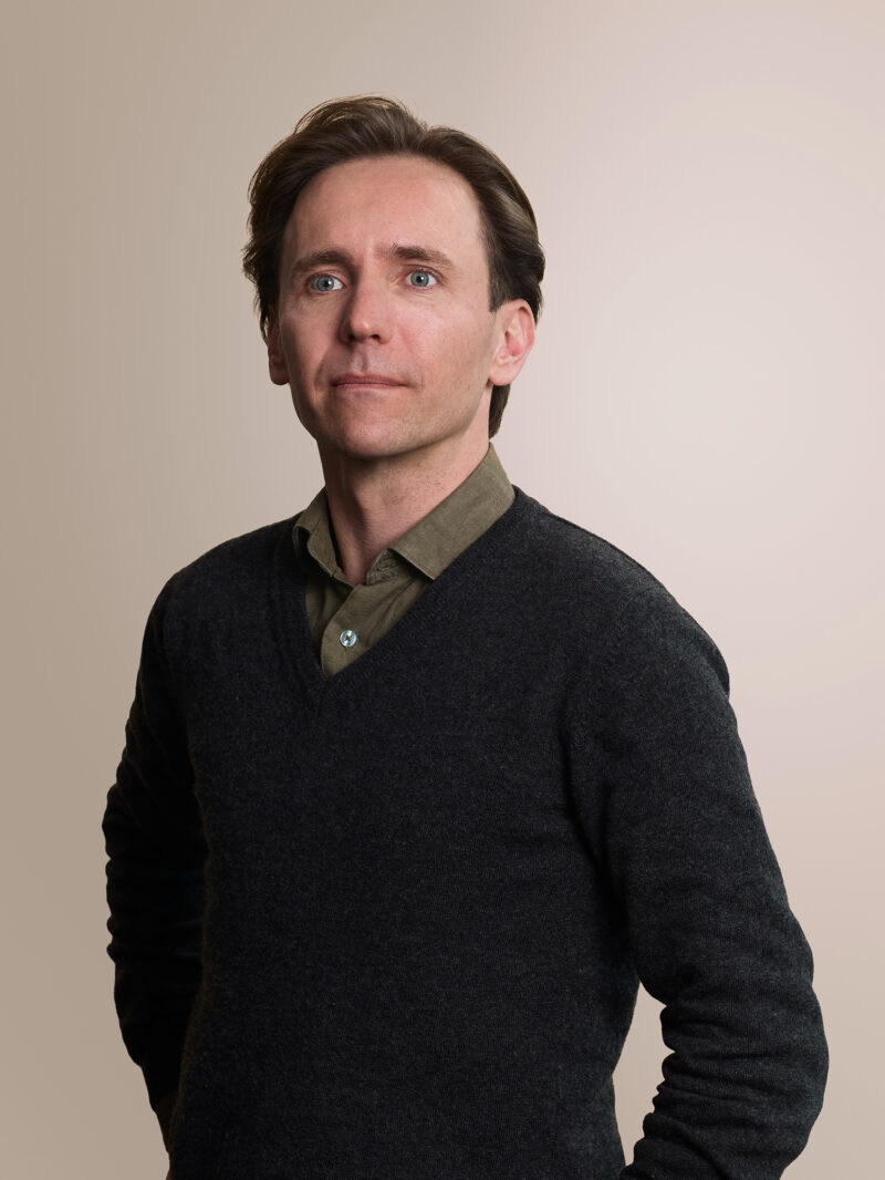 nielen-schuman10233fem_schook