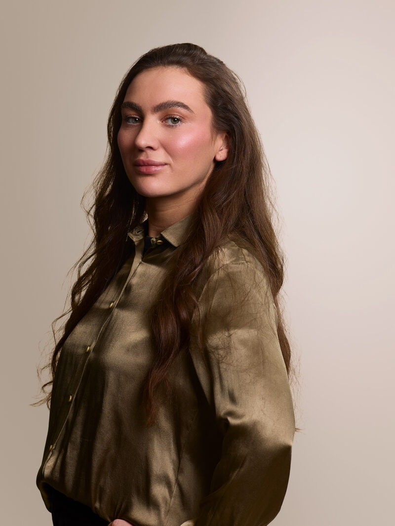 nielen-schuman11313fem_schook