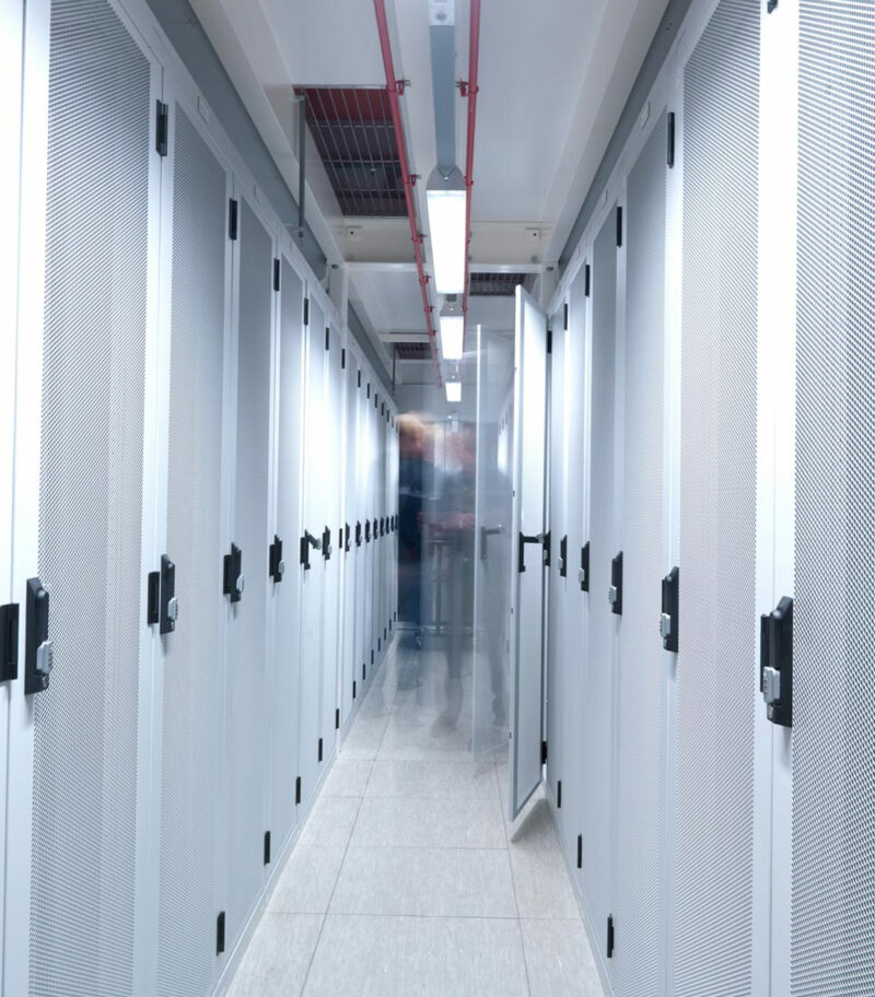 nielenschuman_datacenter